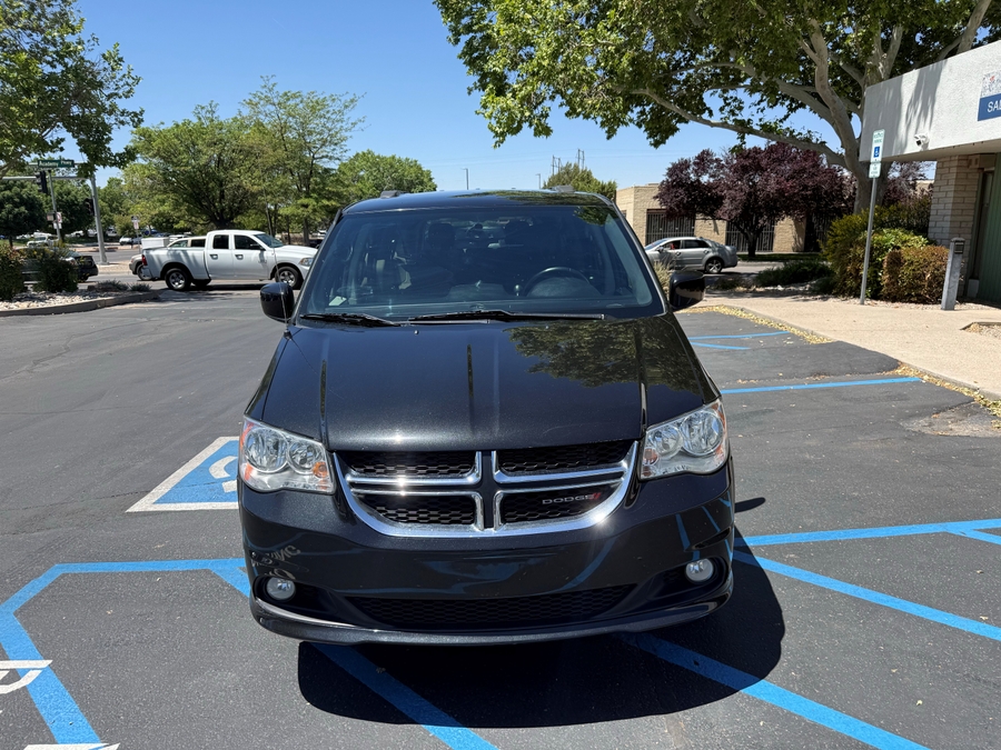 Used 2017 Dodge Grand Caravan SXT - VMI Side Entry Entry In Floor Manual Ramp
