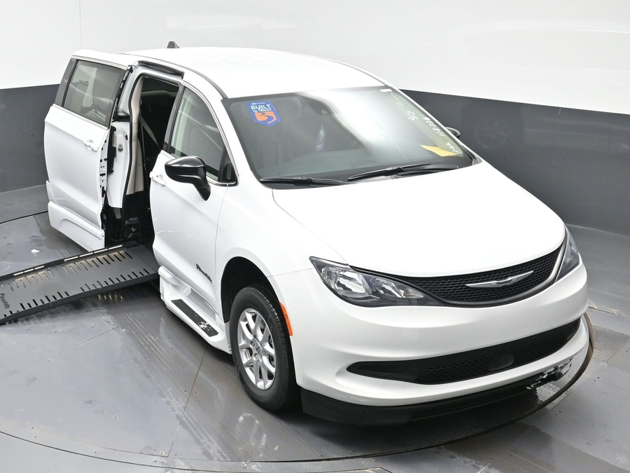Used 2024 Chrysler Voyager LX - BraunAbility Side Entry Entry Fold Out Automatic Ramp