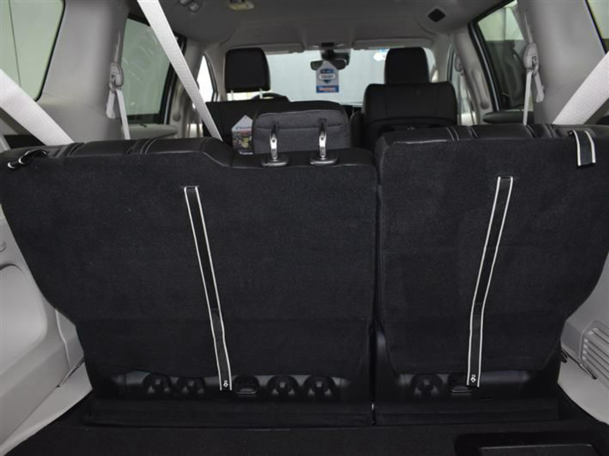 2023 CHRYSLER PACIFICA - Image 14