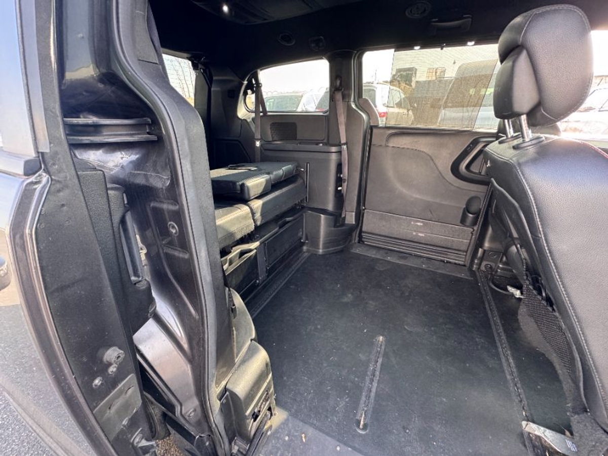 2019 DODGE GRAND CARAVAN - Image 5