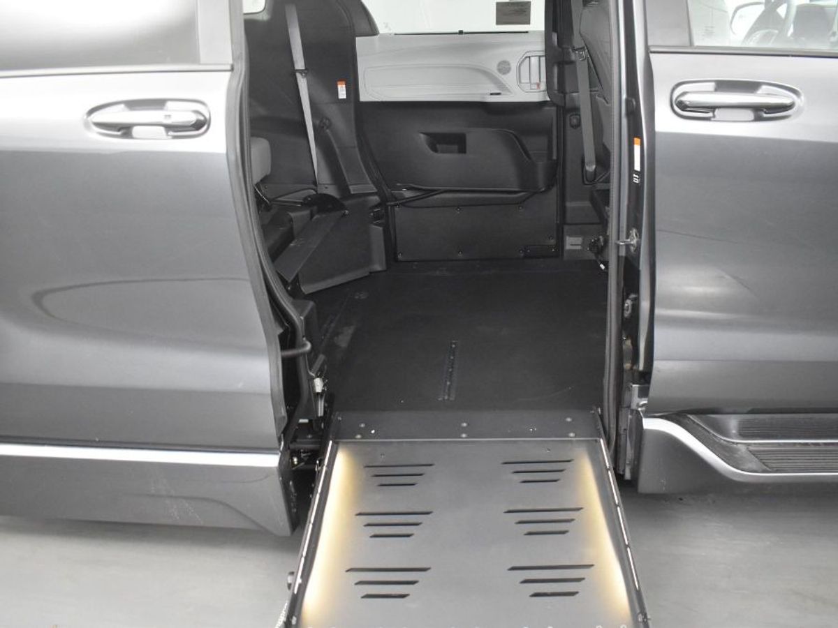 2025 TOYOTA SIENNA - Image 20