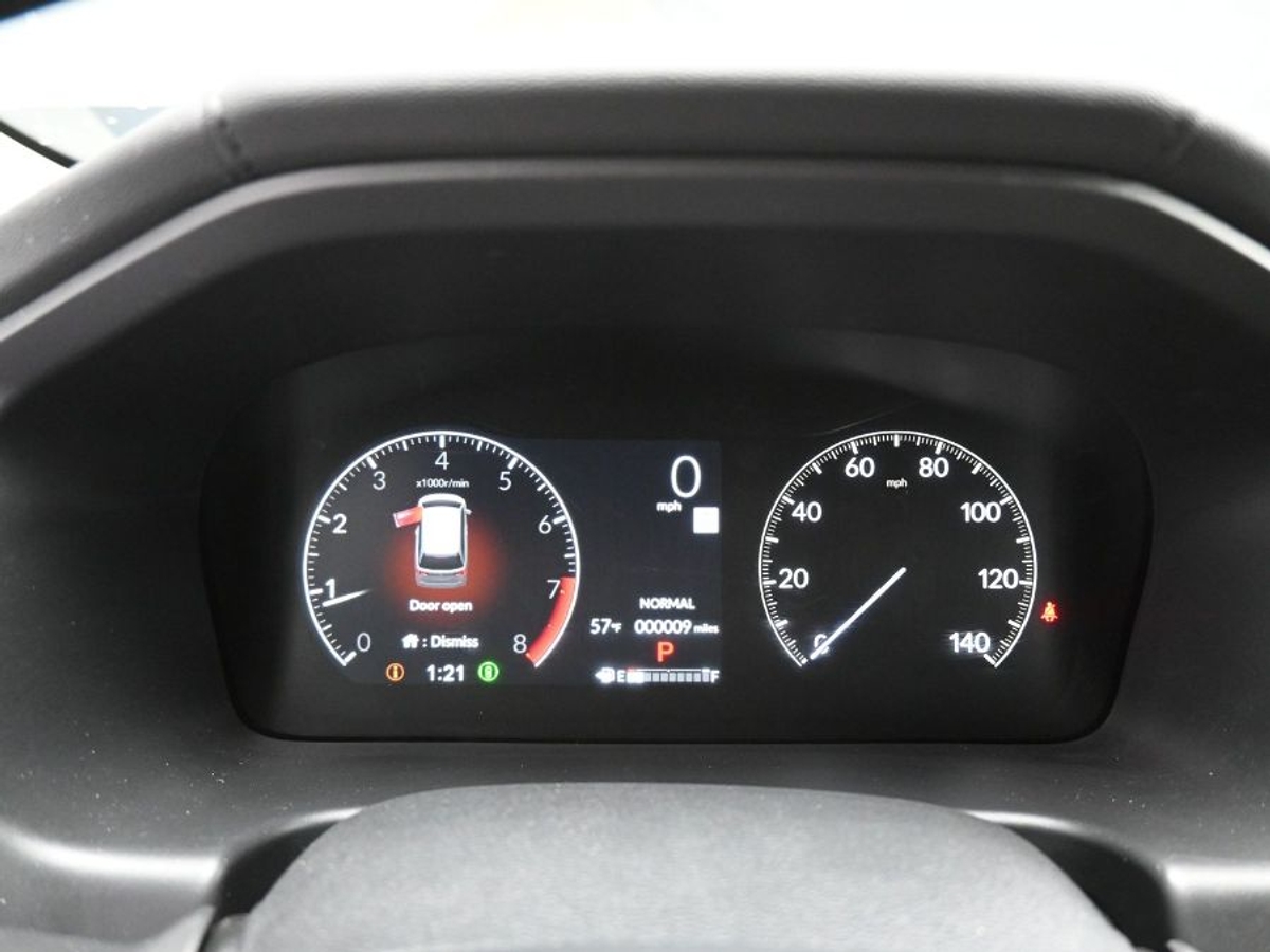 Grey Honda Odyssey image number 15