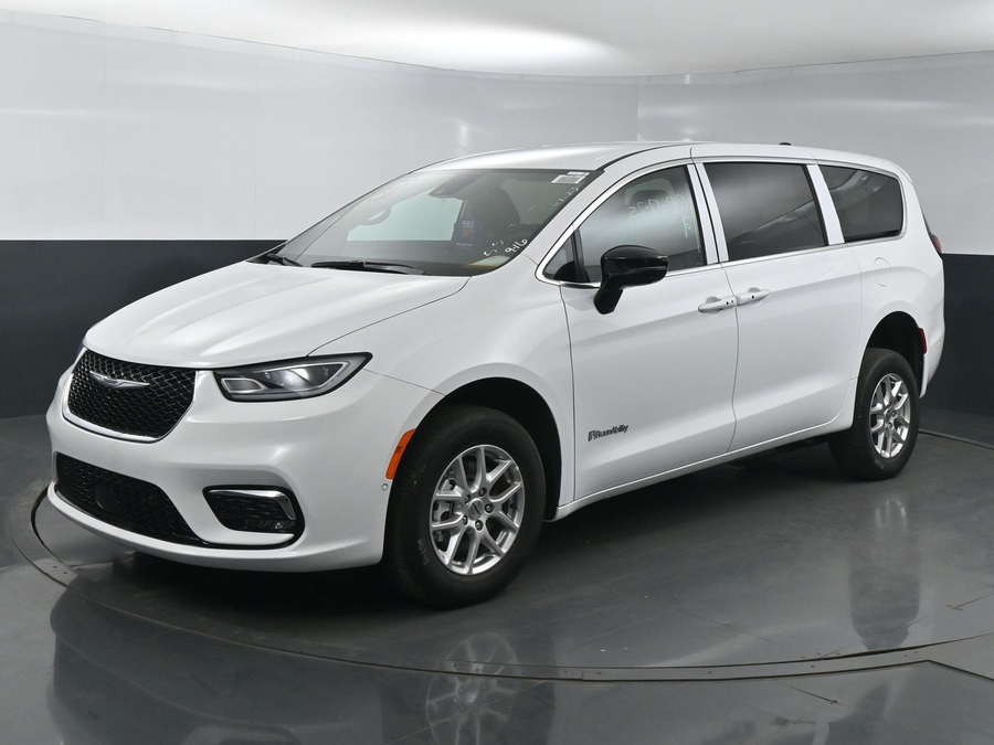 New 2025 Chrysler Pacifica Select Safety - BraunAbility Rear Entry Entry Fold Out Manual Ramp