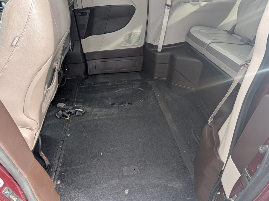 Used 2017 Chrysler Pacifica Touring-L - VMI Side Entry Entry In Floor Automatic Ramp