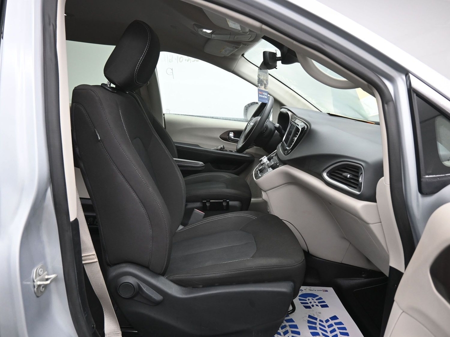 Used 2023 Chrysler Voyager LX - BraunAbility Side Entry Entry In Floor Automatic Ramp