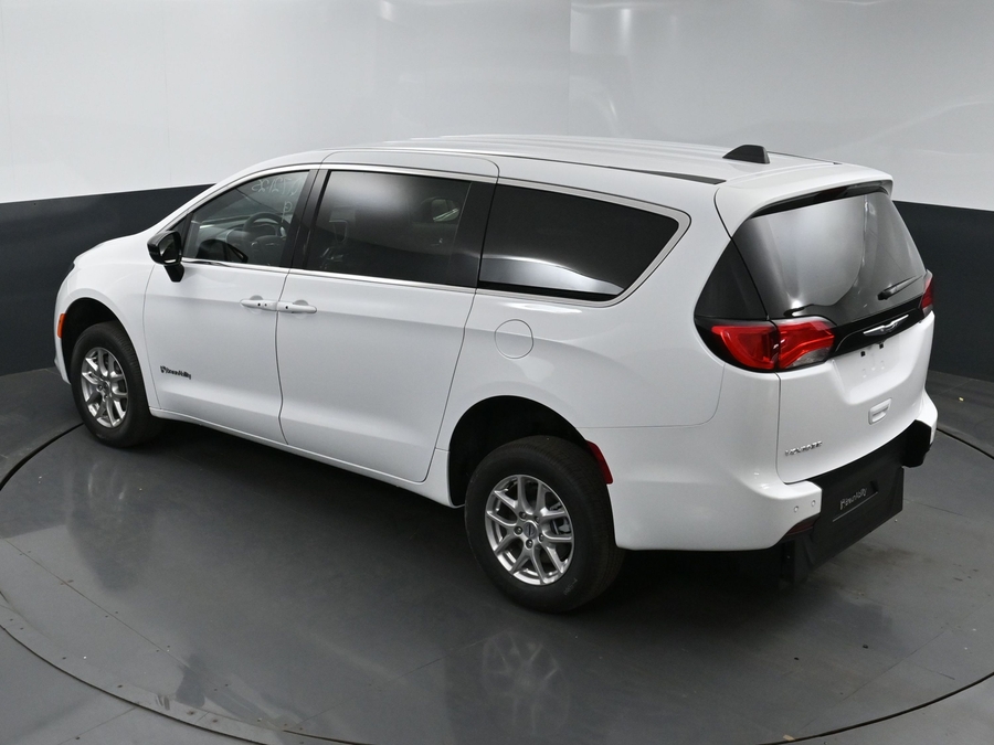 Used 2025 Chrysler Voyager LX - BraunAbility Commercial Side Entry Fold Out Manual Ramp