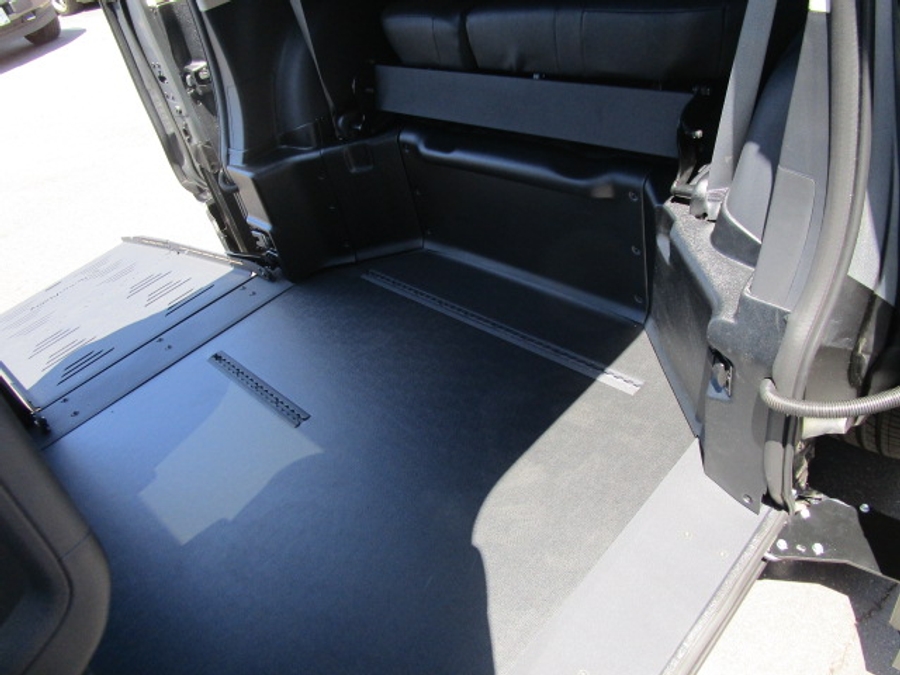 New 2026 Toyota Sienna Hybrid XSE Sport - BraunAbility Side Entry Fold Out Automatic Ramp