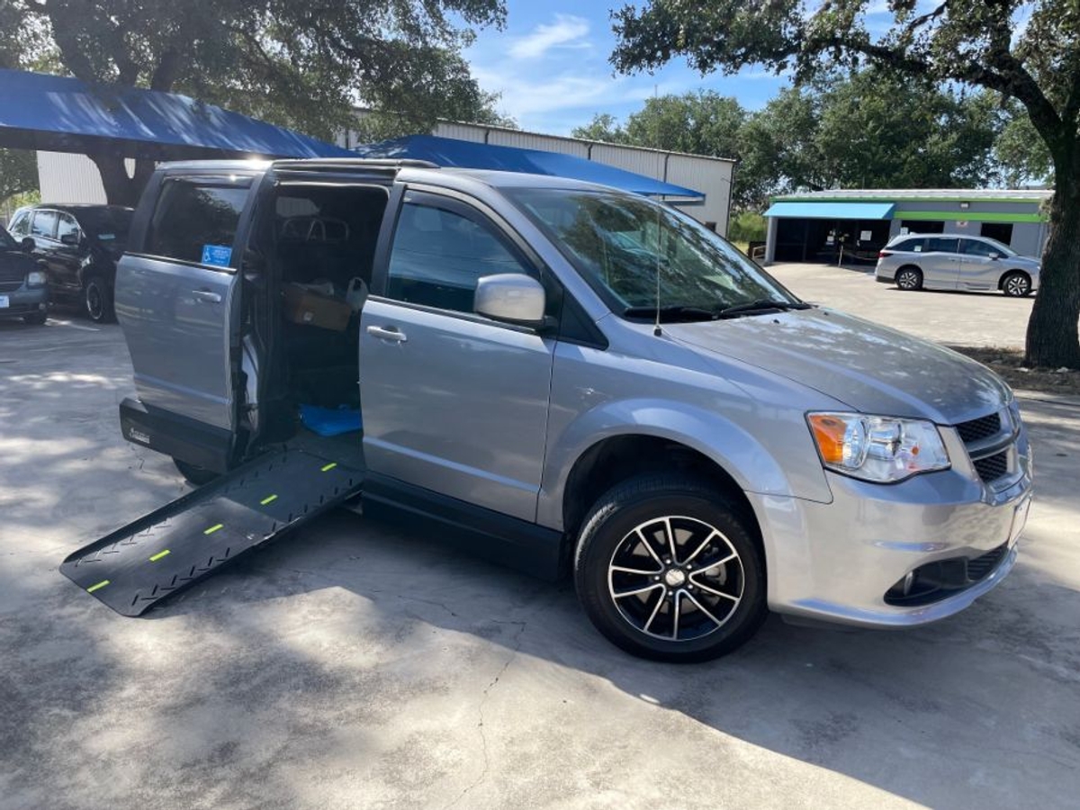 Van Ramp Wheelchair Ramp For Dodge Grand Caravan Wheelchair Van