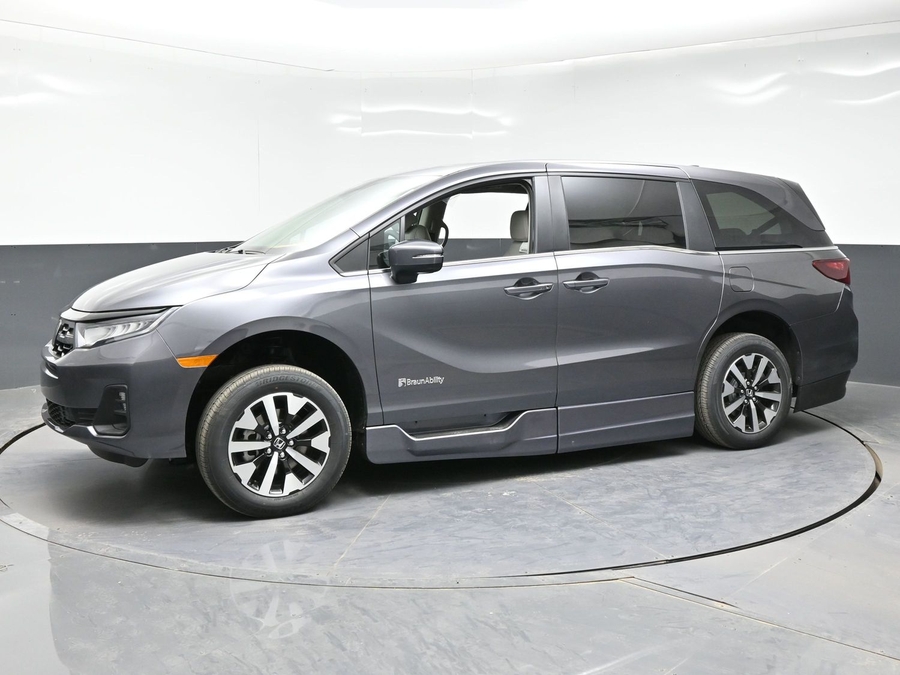Grey Honda Odyssey image number 2