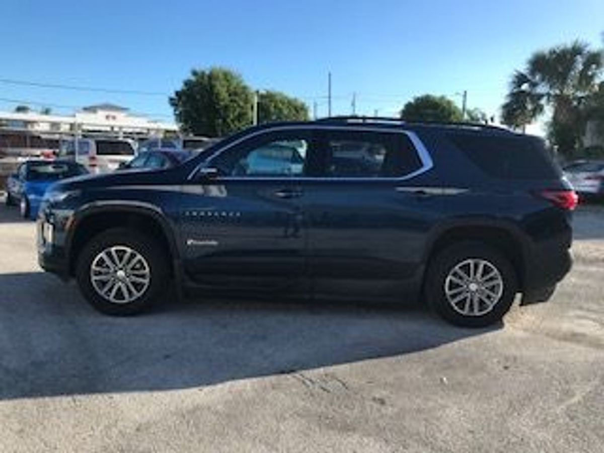 2023 CHEVROLET TRAVERSE - Image 10