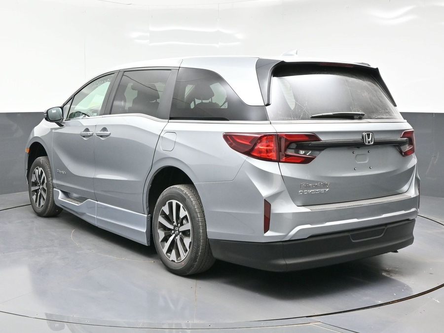 New 2026 Honda Odyssey EX-L - BraunAbility Side Entry Entry In Floor Automatic Ramp