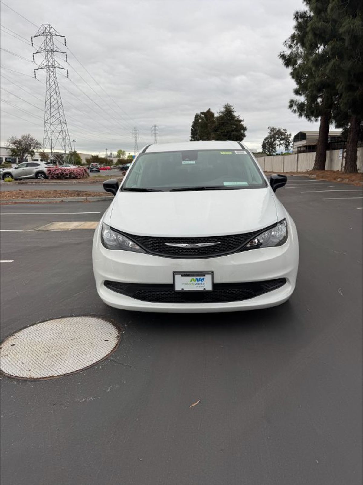 2024 CHRYSLER VOYAGER - Image 7