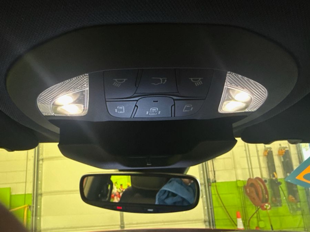 2025 CHRYSLER PACIFICA - Image 15