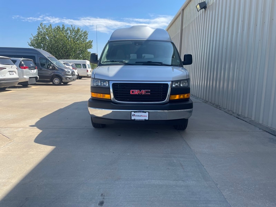 Used 2021 GMC Savana LT 2500 3Door Pass - OTH Side Entry Lift Automatic Ramp