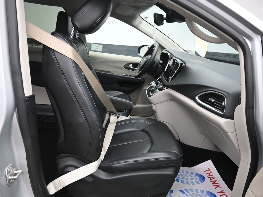 Used 2024 Chrysler Pacifica Touring L - BraunAbility Side Entry Fold Out Manual Ramp