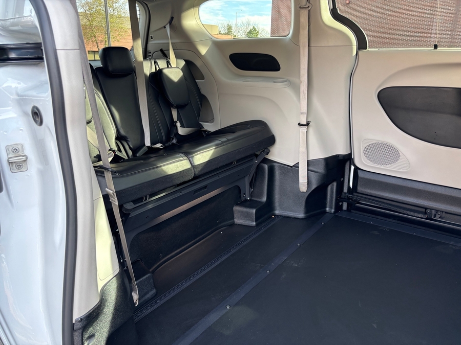 Used 2024 Chrysler Pacifica Touring L - BraunAbility Side Entry Entry In Floor Automatic Ramp