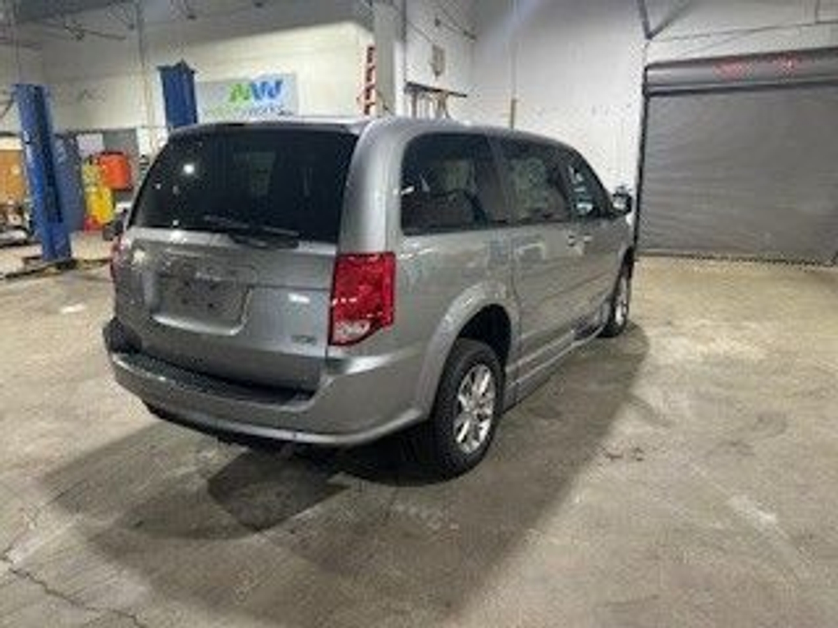 2013 DODGE GRAND CARAVAN - Image 7