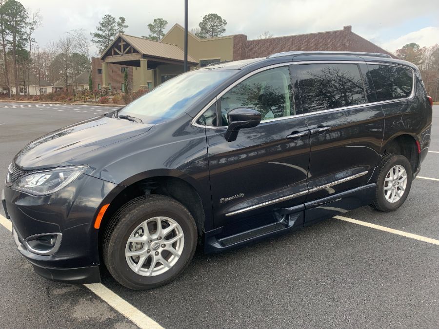 2020 CHRYSLER PACIFICA - Image 2