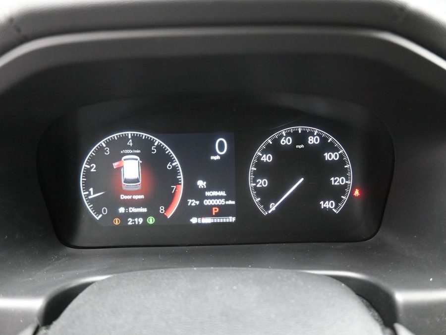 Grey Honda Odyssey image number 10