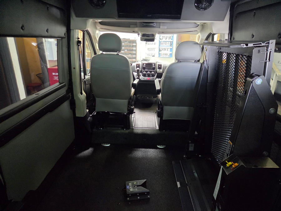 Used 2021 Ram ProMaster 1500 136 WB - TEM Side Entry Entry Lift Automatic Ramp