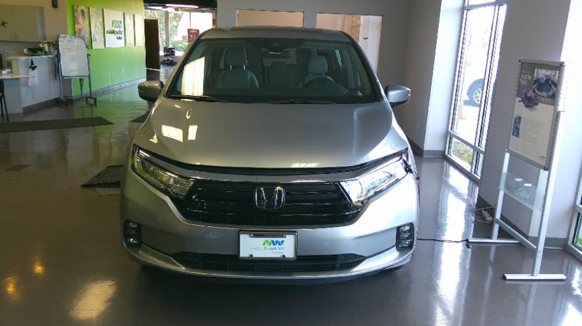 2024 HONDA ODYSSEY - Image 2