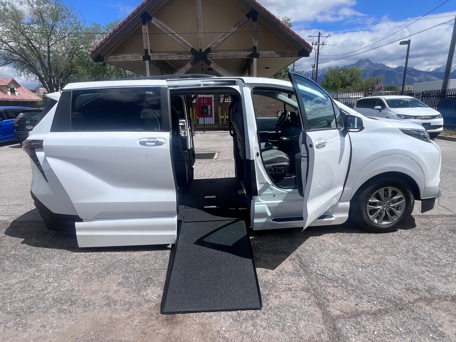 Blanco Toyota Sienna número de imagen 1