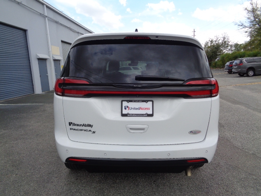 Used 2023 Chrysler Pacifica Touring L Sport - BraunAbility Side Entry Entry Fold Out Automatic Ramp