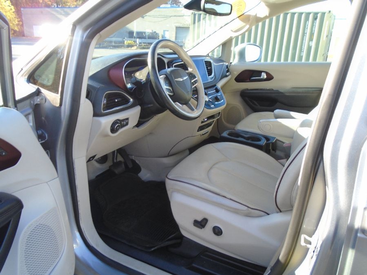 2020 CHRYSLER PACIFICA - Image 5