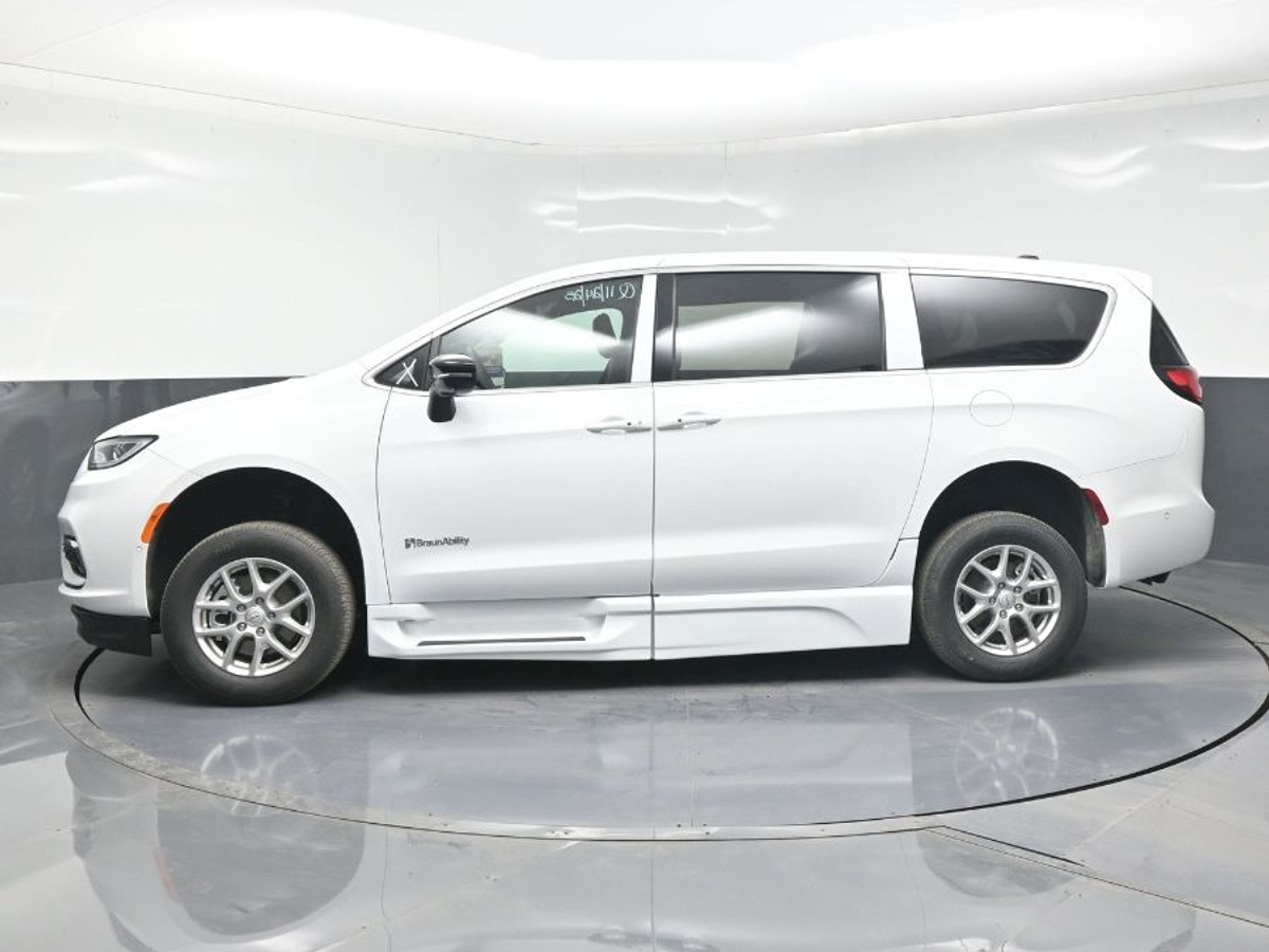 White Chrysler Pacifica with Side Entry Automatic In Floor ramp
