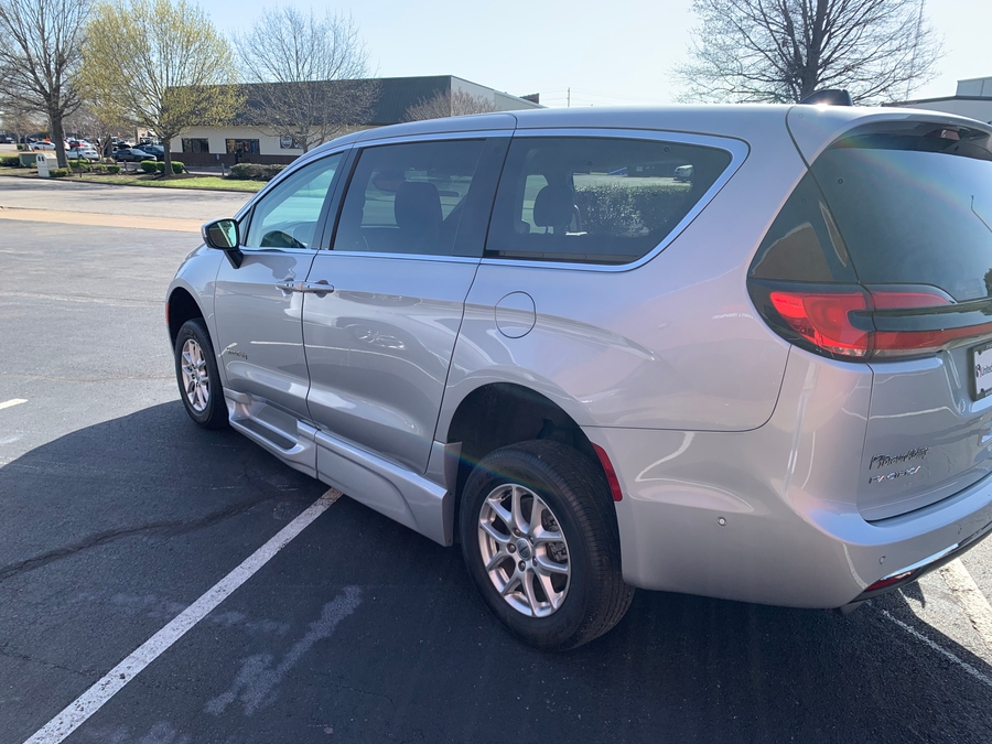 Used 2023 Chrysler Pacifica Touring L Safety - BraunAbility Side Entry Entry Fold Out Automatic Ramp