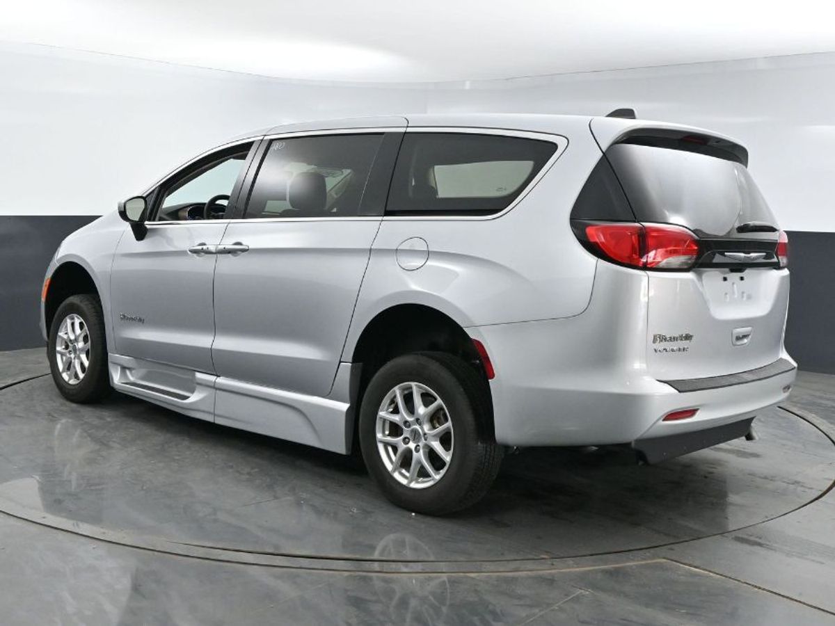 2023 CHRYSLER VOYAGER - Image 22