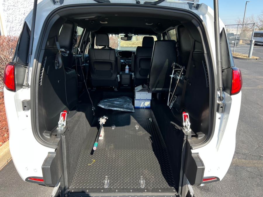 New 2025 Chrysler Voyager LX - FR Conversions Commercial Rear Entry Entry Fold Out Manual Ramp