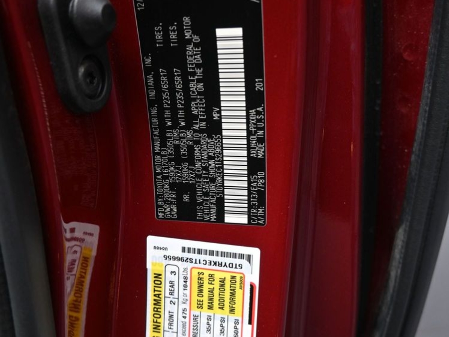 New 2026 Toyota Sienna Hybrid XLE Add - BraunAbility Side Entry In Floor Automatic Ramp