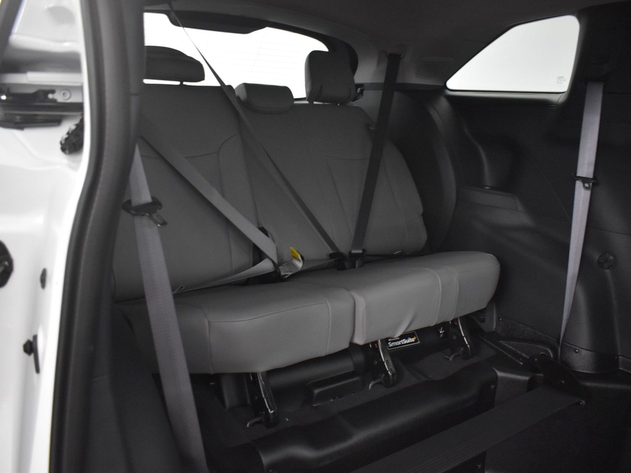 New 2025 Toyota Sienna Hybrid XLE Plus - BraunAbility Side Entry Entry Fold Out Automatic Ramp
