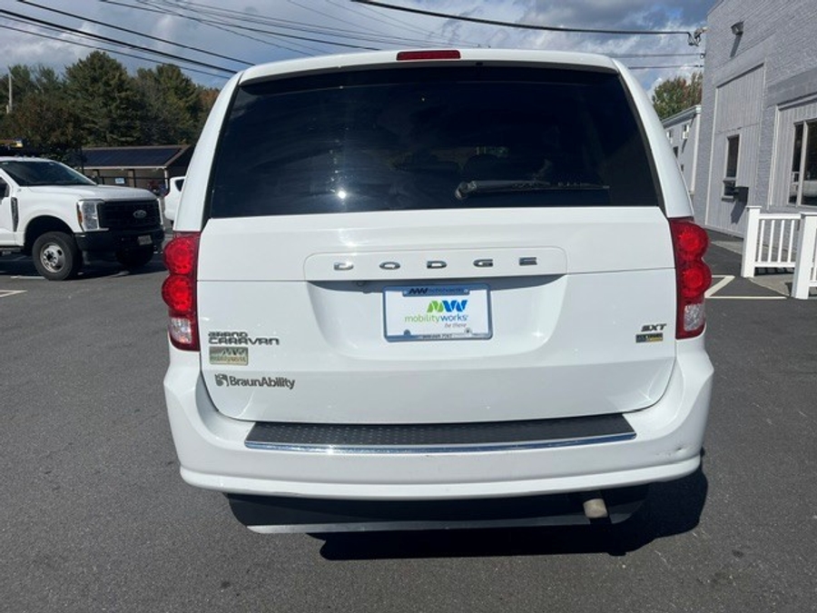 White Dodge Grand Caravan image number 7