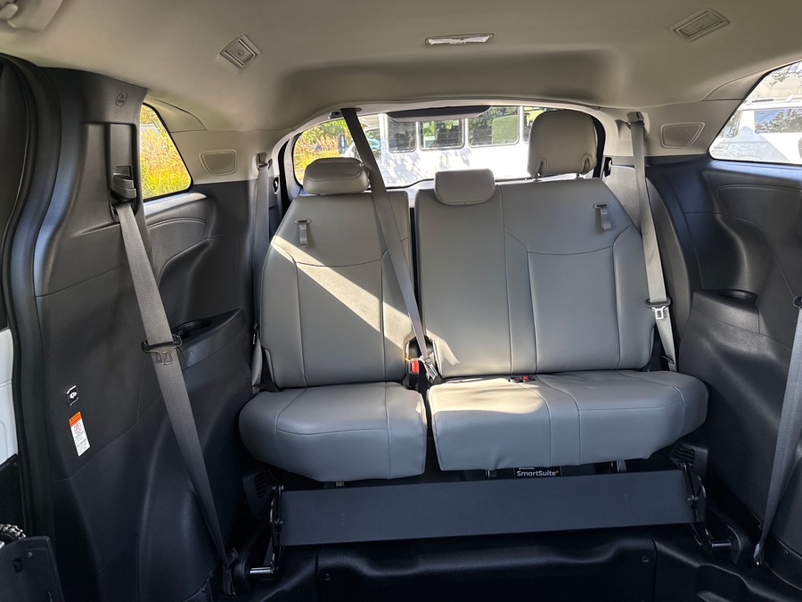Used 2025 Toyota Sienna Hybrid XLE Plus - BraunAbility Side Entry Fold Out Automatic Ramp