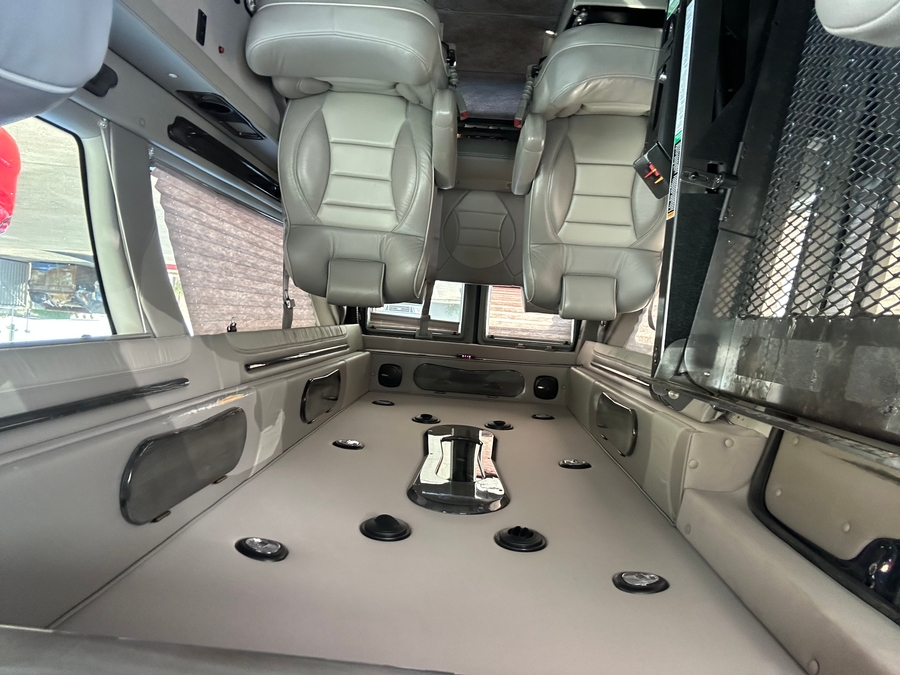 Used 2014 Ford E-Series SD - OTH Side Entry Entry Lift Automatic Ramp