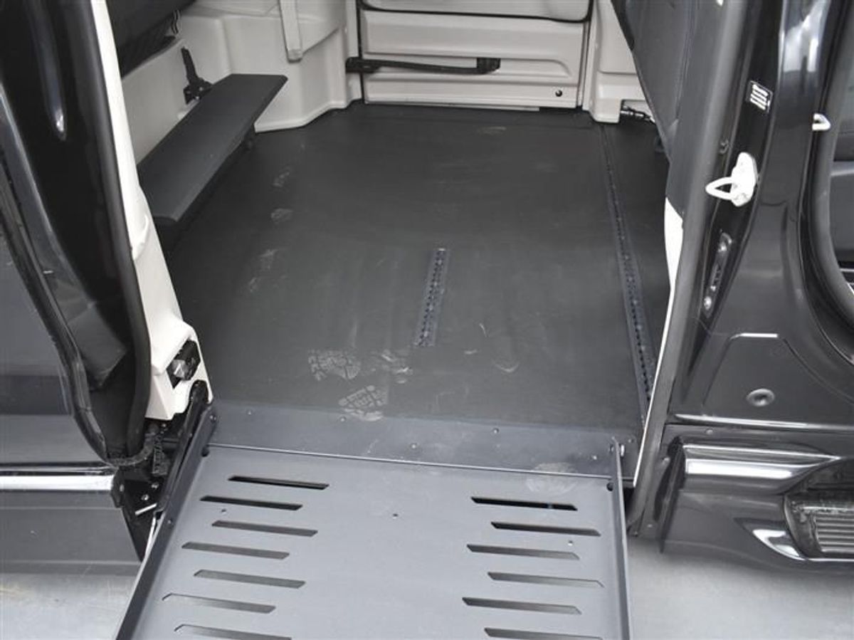 2023 CHRYSLER VOYAGER - Image 16