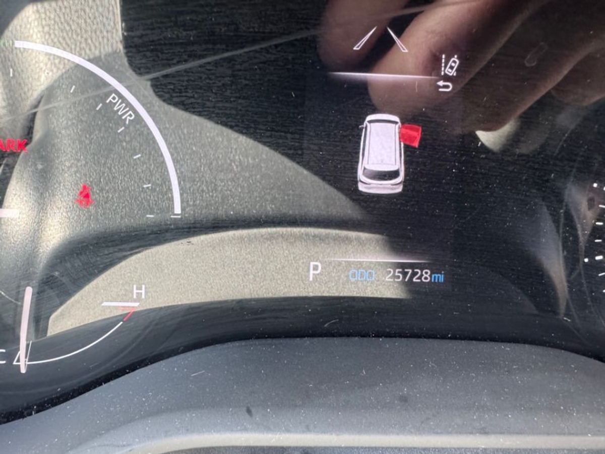 2024 TOYOTA SIENNA - Image 10