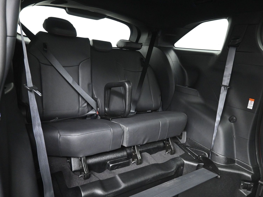 New 2025 Toyota Sienna Hybrid XSE Sport - BraunAbility Side Entry Entry Fold Out Automatic Ramp