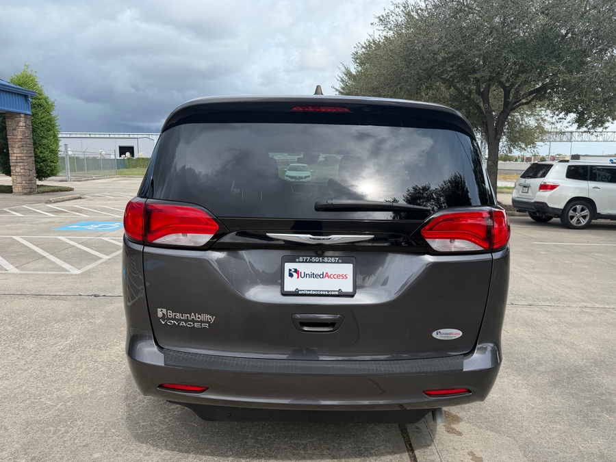 Used 2023 Chrysler Voyager LX - BraunAbility Side Entry Fold Out Manual Ramp