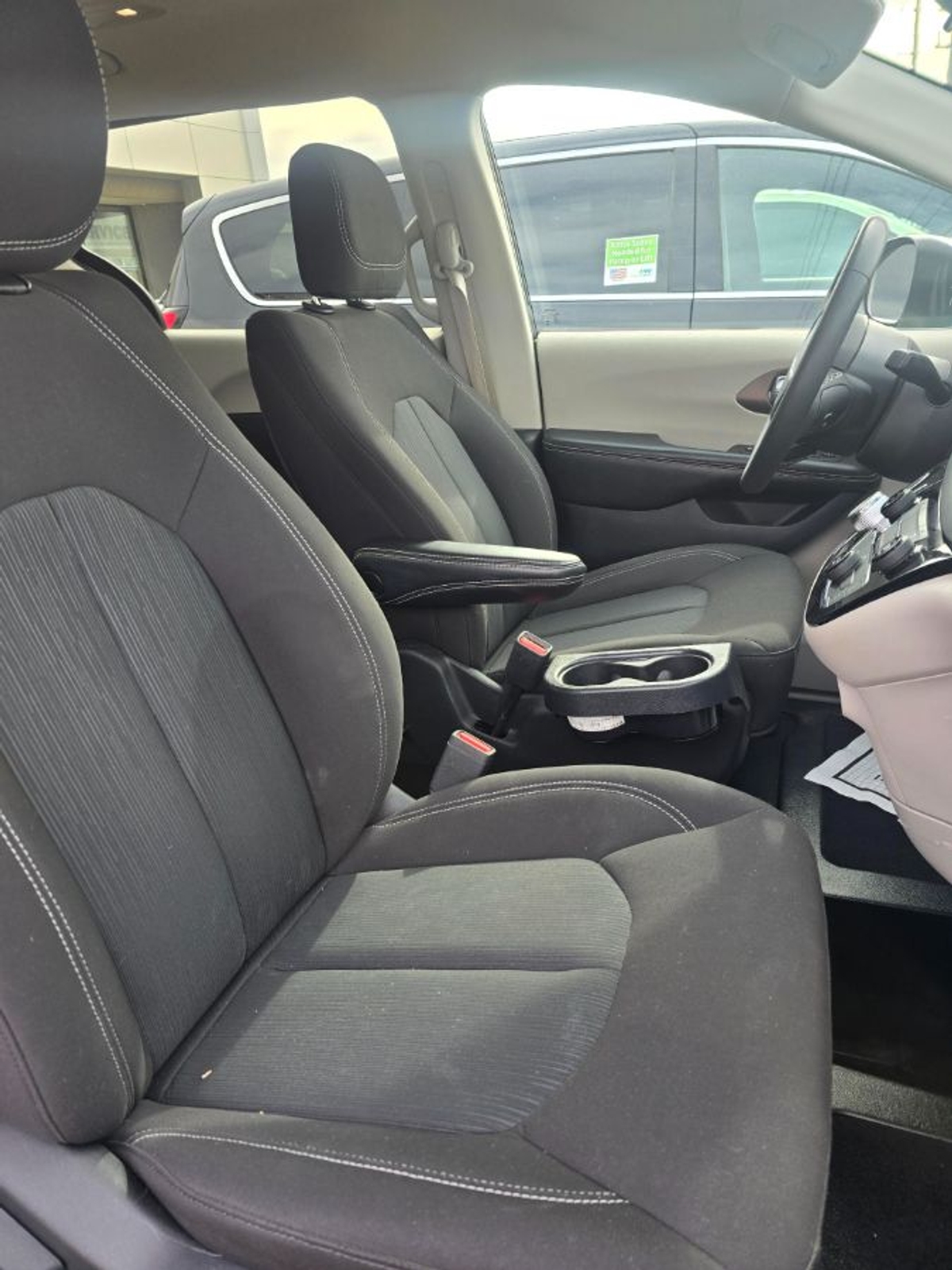 2022 CHRYSLER VOYAGER - Image 7