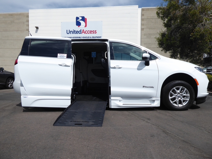 Used 2023 Chrysler Pacifica Touring L - BraunAbility Side Entry Fold Out Automatic Ramp