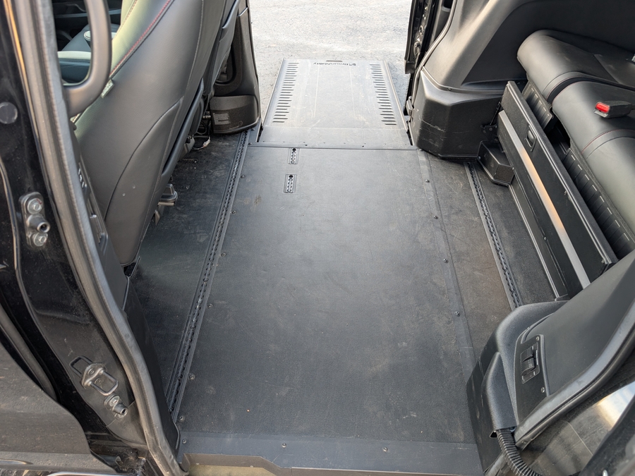 Used 2024 Honda Odyssey Sport - BraunAbility Side Entry Entry In Floor Automatic Ramp