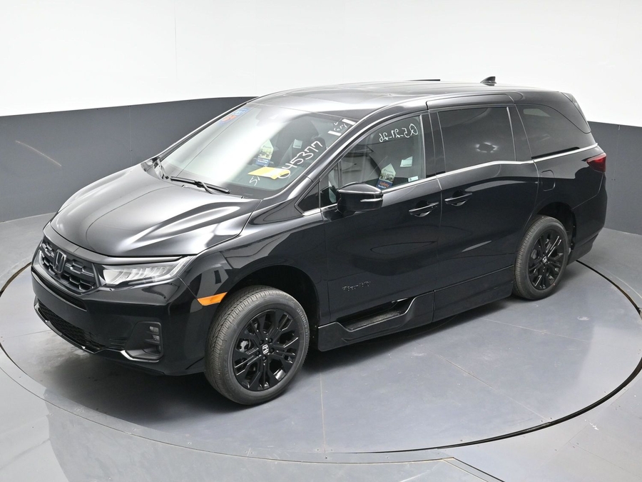 New 2026 Honda Odyssey Sport - BraunAbility Side Entry Entry In Floor Automatic Ramp