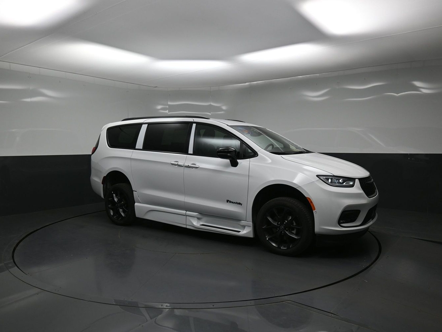 Blanco Chrysler Pacifica número de imagen 17