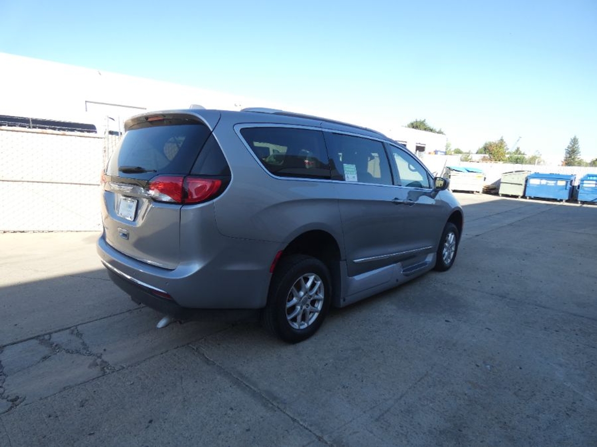 2020 CHRYSLER PACIFICA - Image 5