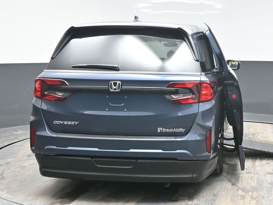 New 2026 Honda Odyssey EX-L - BraunAbility Side Entry Entry In Floor Automatic Ramp
