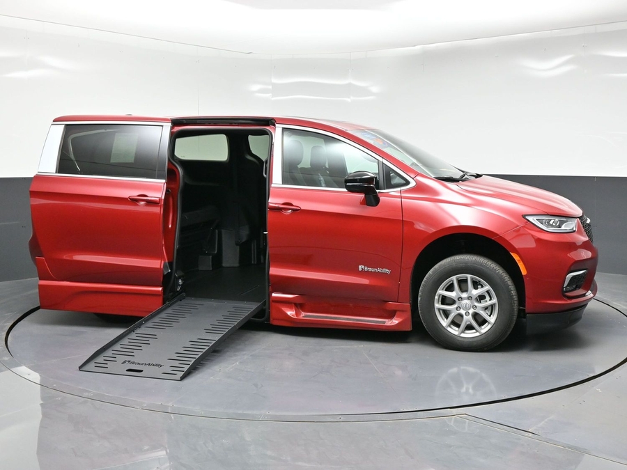 Red Chrysler Pacifica image number 7