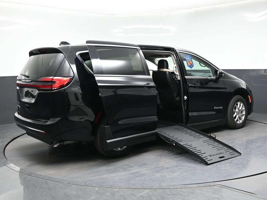 Used 2024 Chrysler Pacifica Touring L - BraunAbility Side Entry Fold Out Manual Ramp